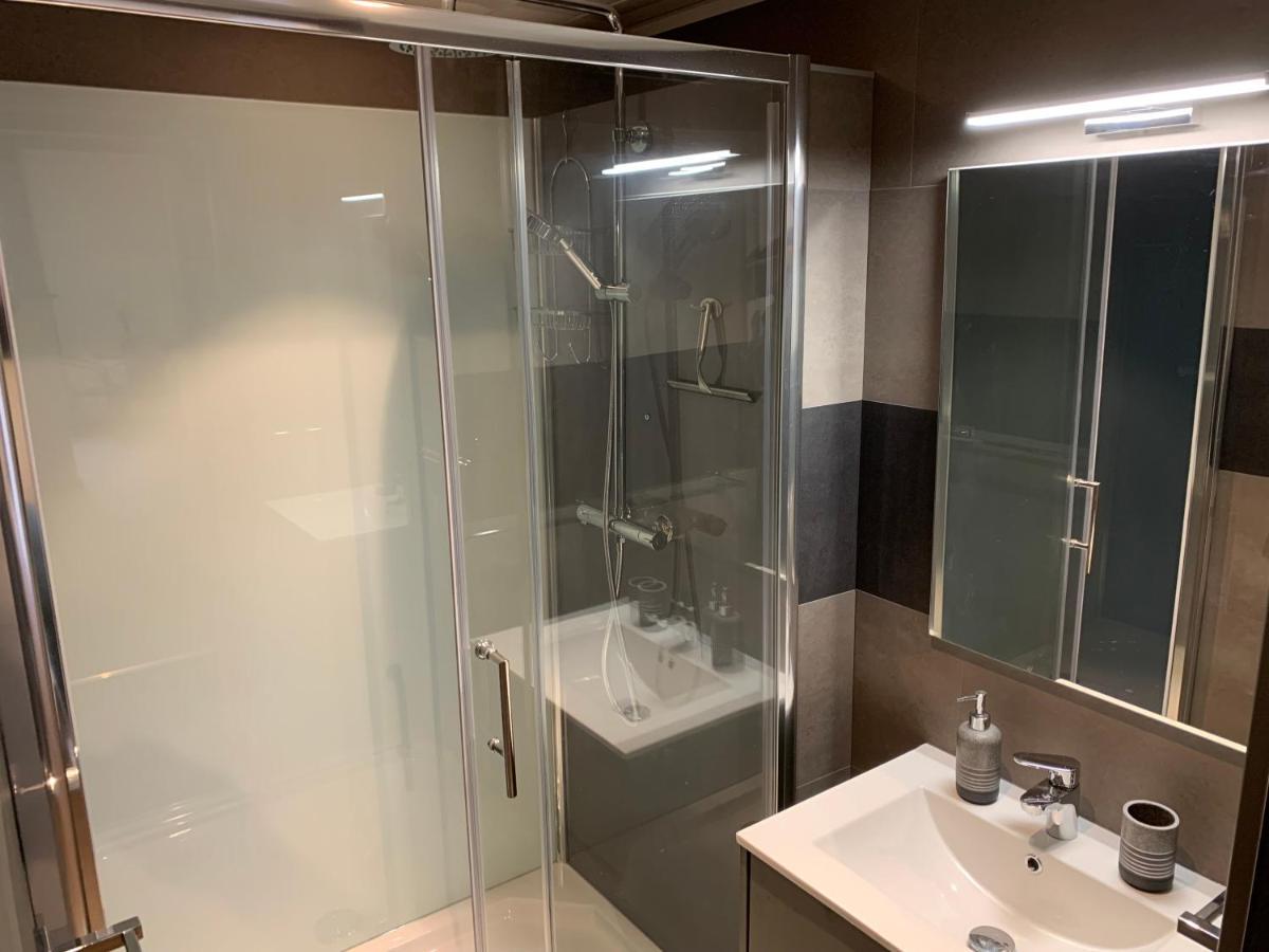 Chambre D'Hotes Naturiste Le Jardin Des Hirondelles Blanzaguet-Saint-Cybard Ngoại thất bức ảnh